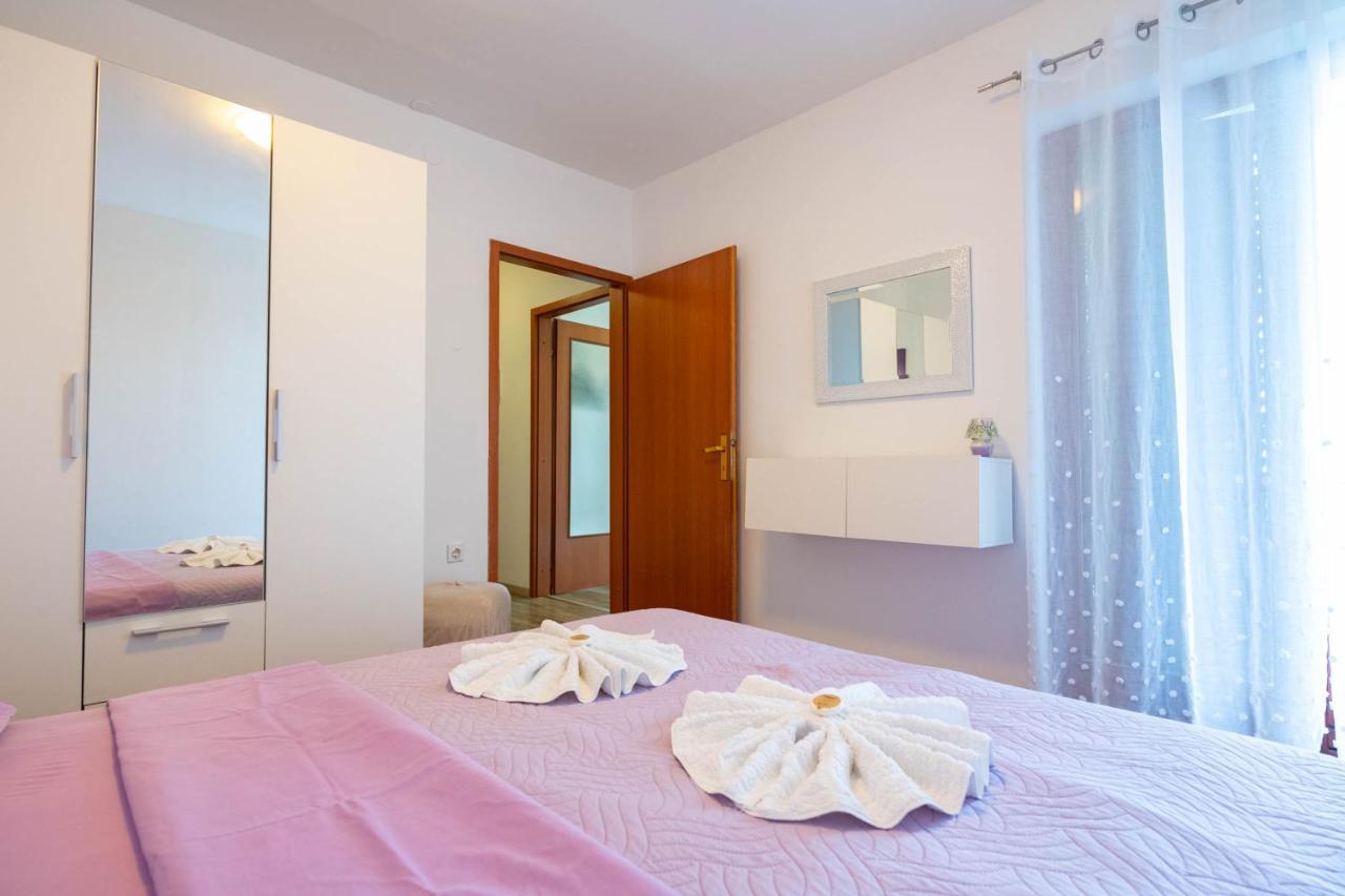Apartman Doris ロヴラン エクステリア 写真